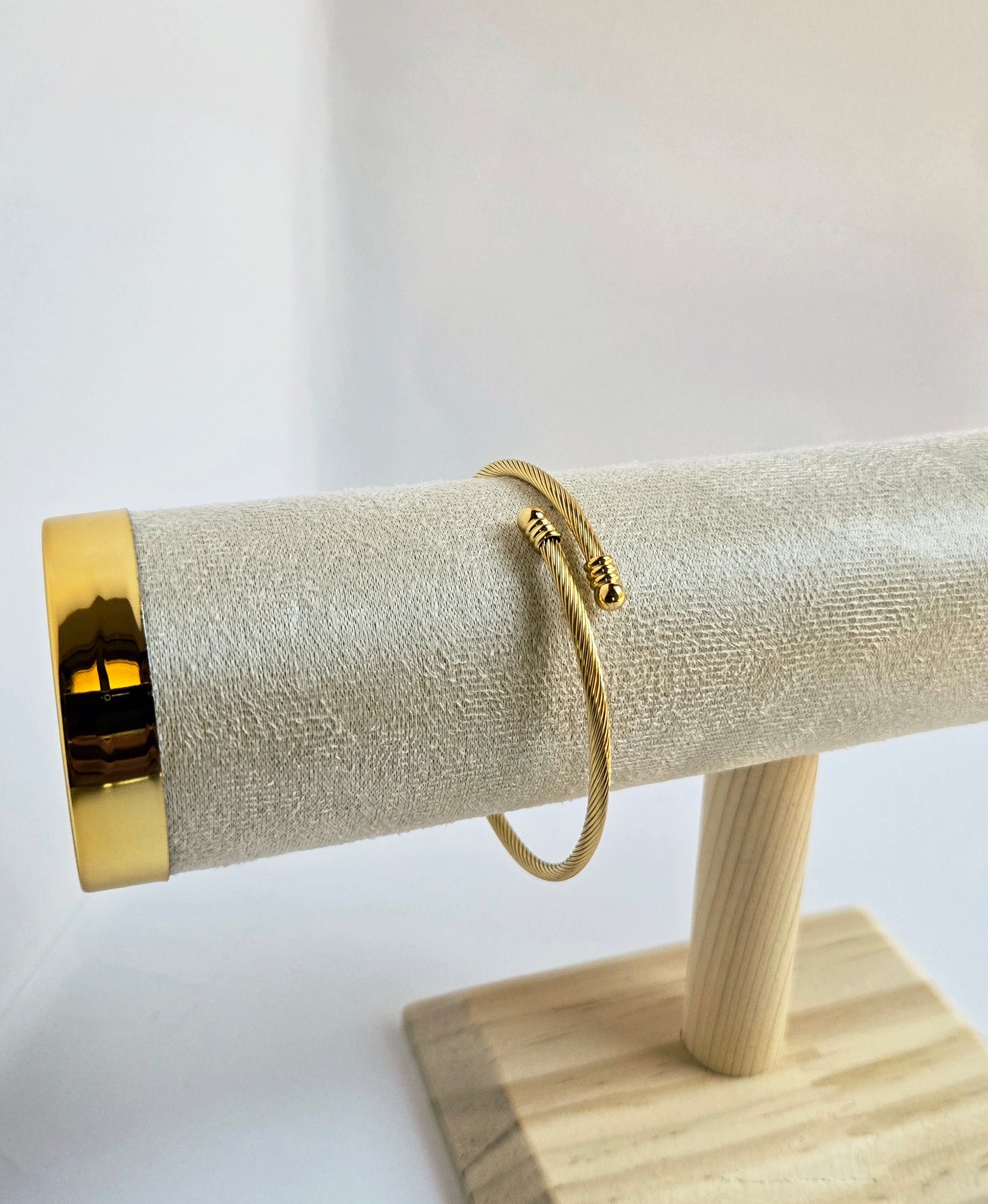 Cable Wire Bangle/Bracelets